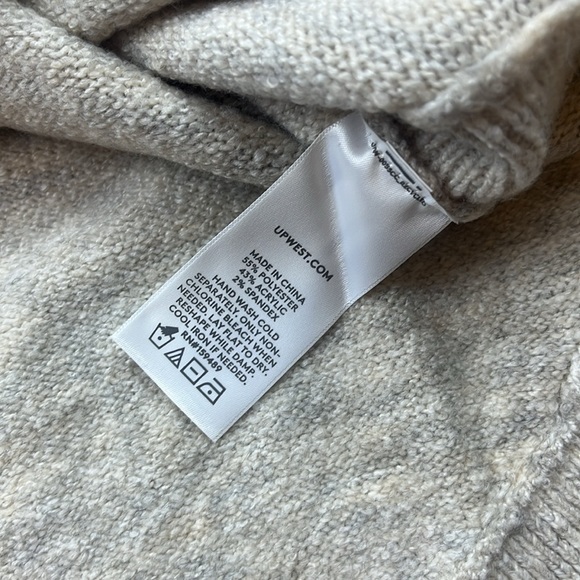 UpWest Comfy Curved Hem Crewneck Sweater N172 N192 - Picture 5 of 7